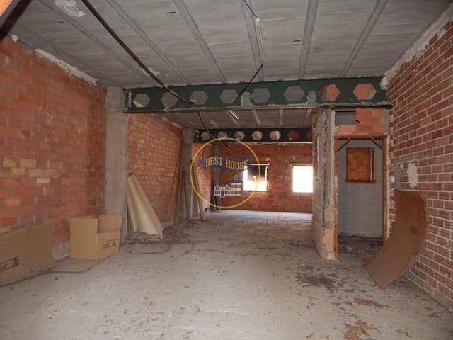 5 quarto Casa em Banda para venda em Aielo de Malferit com garagem - 110 000 € (Ref: 7971826)