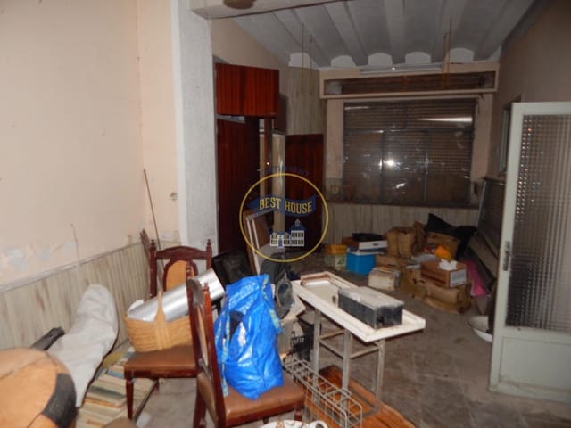 10 bedroom Apartment for sale in Cocentaina - € 95,000 (Ref: 8117805)