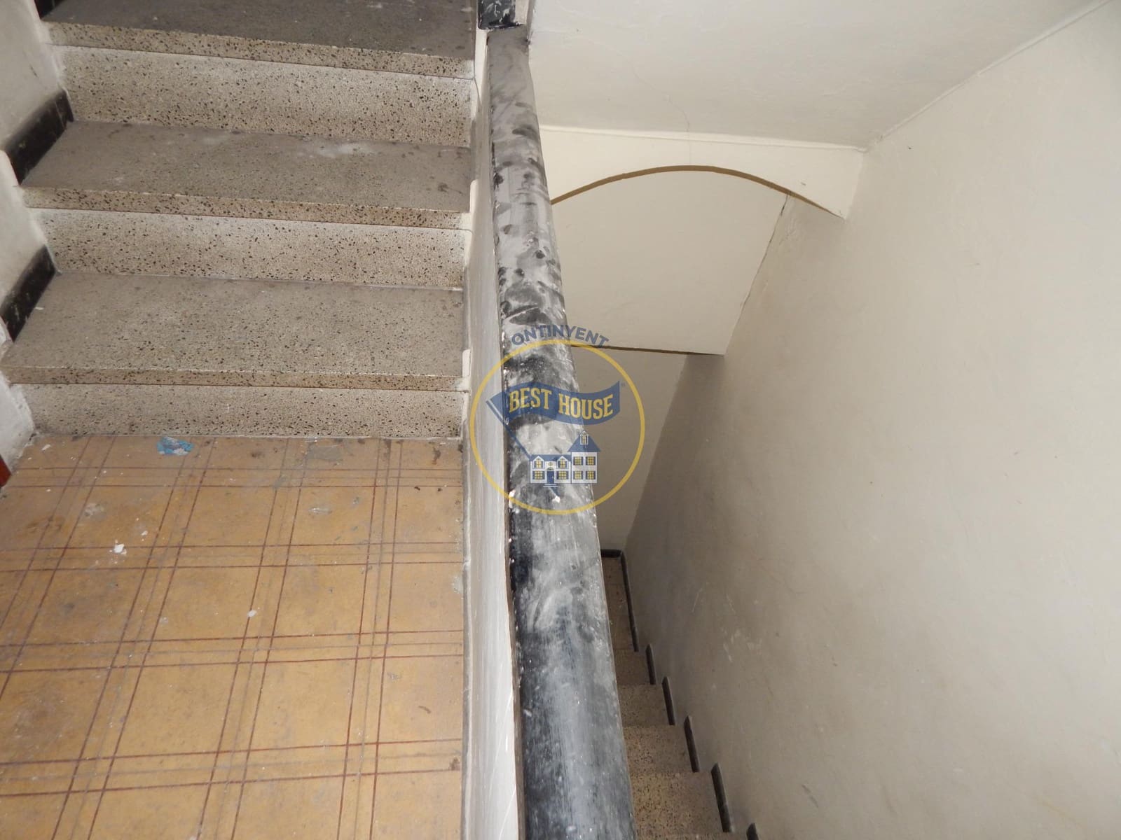 10 bedroom Apartment for sale in Cocentaina - € 95,000 (Ref: 8117805)