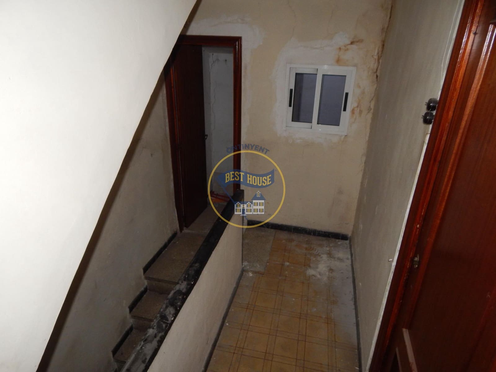 10 bedroom Apartment for sale in Cocentaina - € 95,000 (Ref: 8117805)