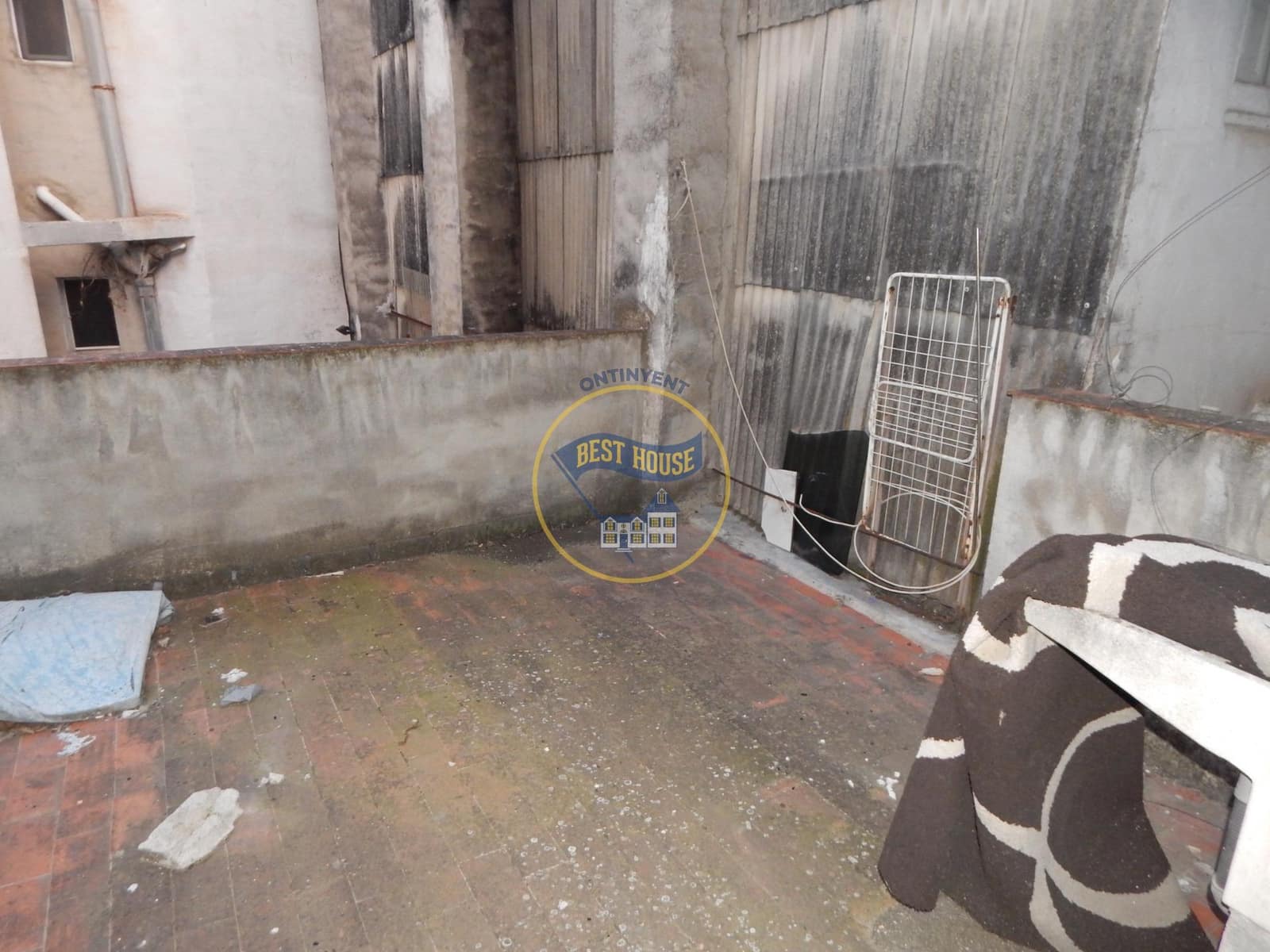 10 bedroom Apartment for sale in Cocentaina - € 95,000 (Ref: 8117805)