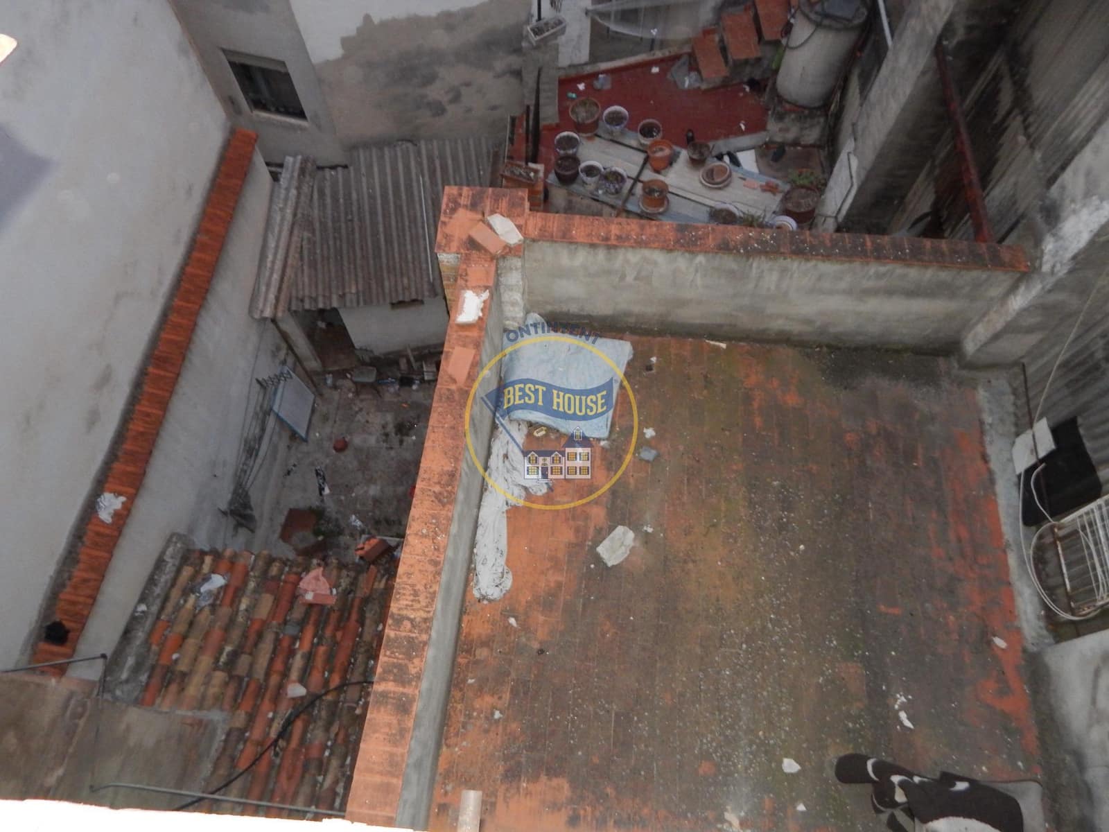 10 bedroom Apartment for sale in Cocentaina - € 95,000 (Ref: 8117805)