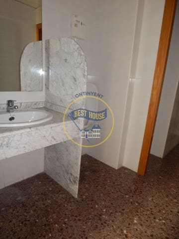 Commercieel te koop in Ontinyent - € 250.000 (Ref: 8117828)