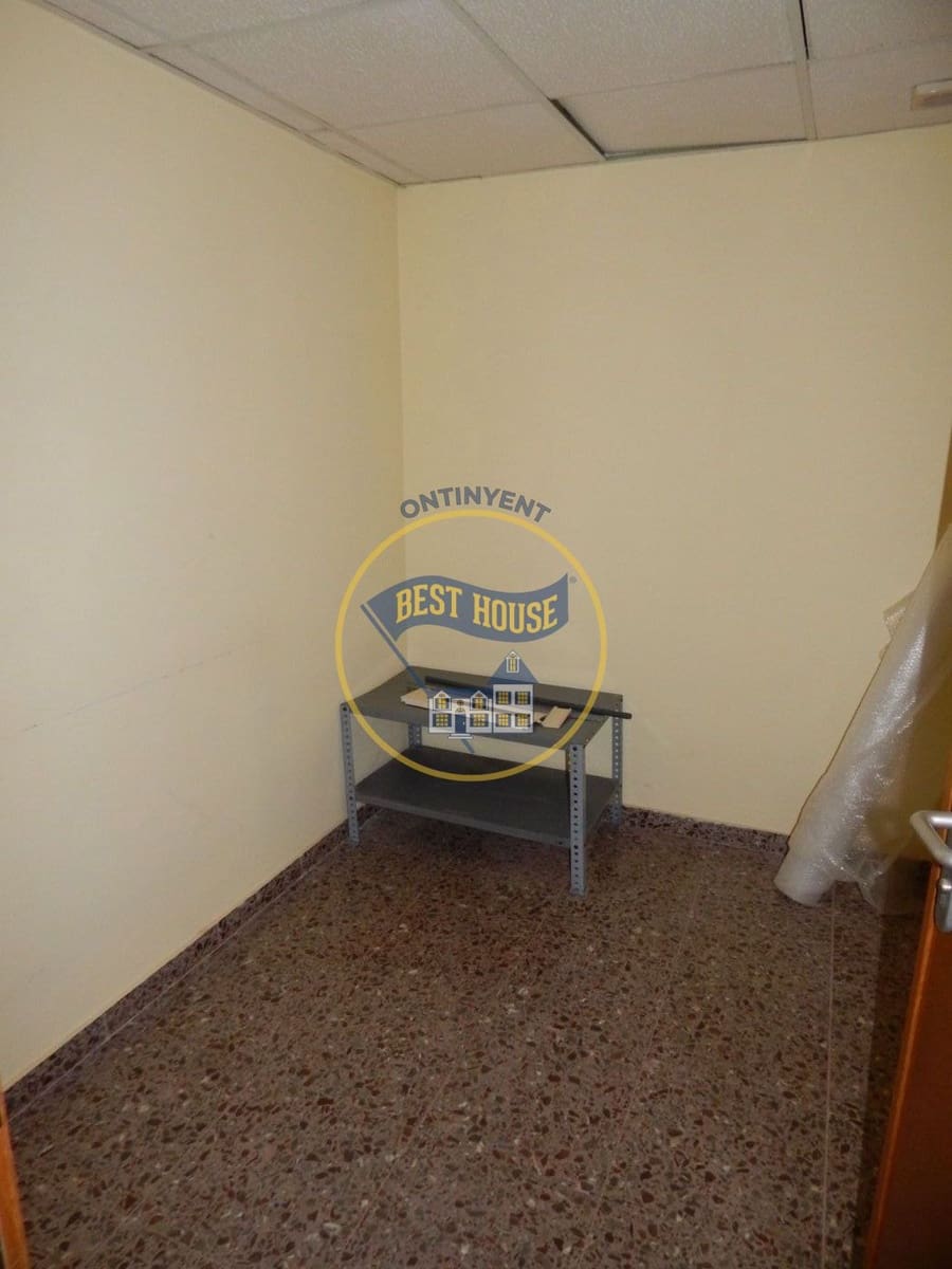 Commercieel te koop in Ontinyent - € 250.000 (Ref: 8117828)