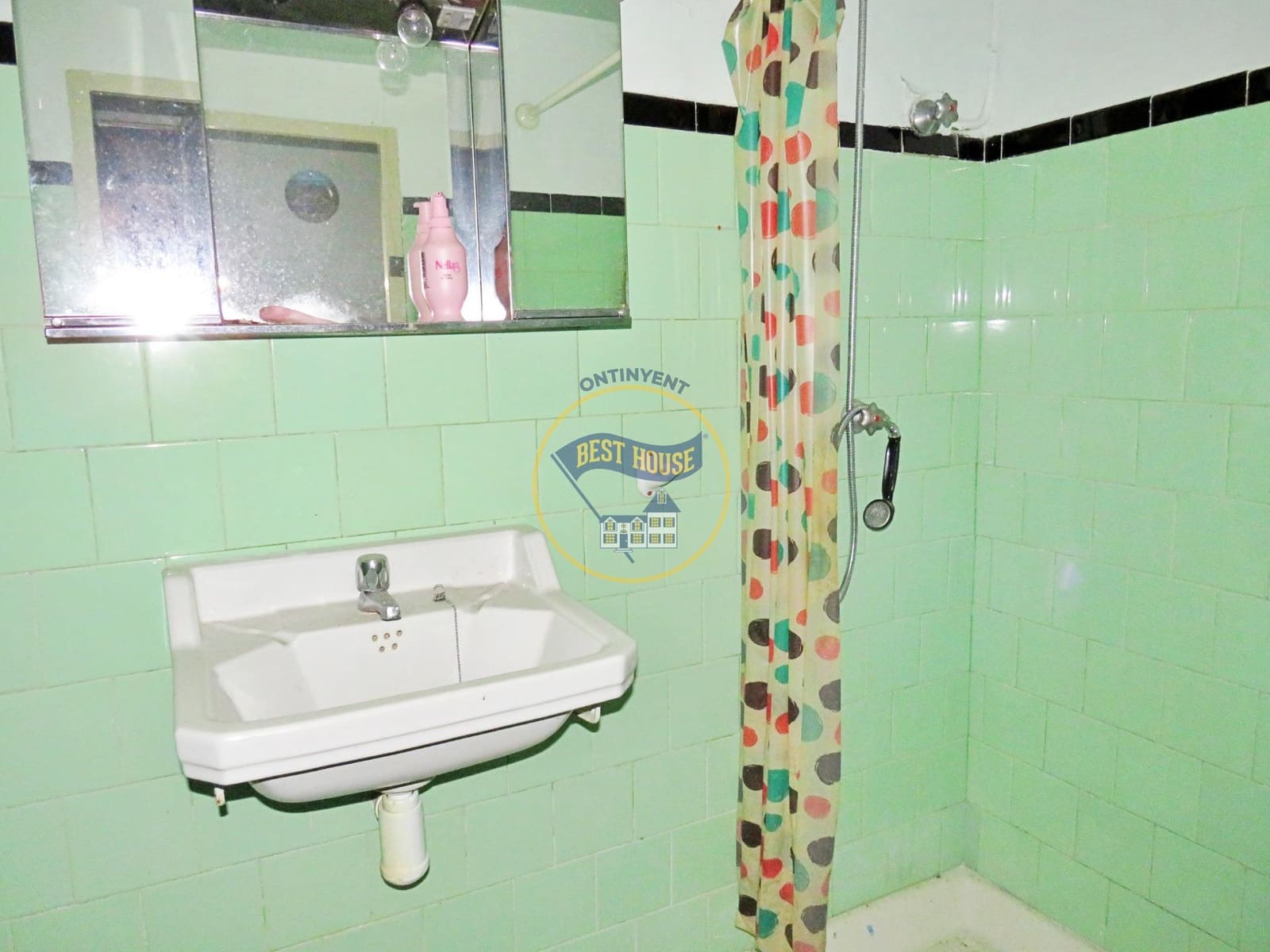 8 soveværelse Byhus til salg i Banyeres de Mariola - € 49.000 (Ref: 8117838)