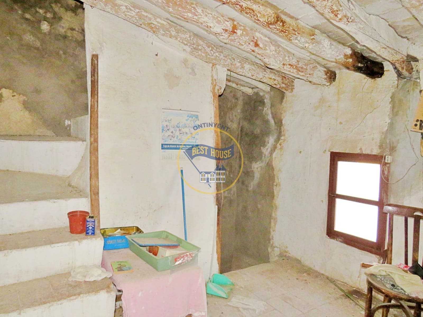 8 soveværelse Byhus til salg i Banyeres de Mariola - € 49.000 (Ref: 8117838)