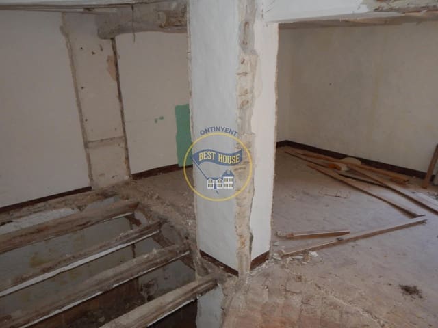 5 makuuhuone Omakotitalo myytävänä paikassa Bocairent - 45 000 € (Ref: 8117866)