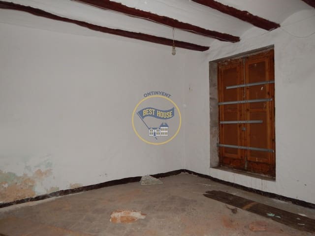 5 makuuhuone Omakotitalo myytävänä paikassa Bocairent - 45 000 € (Ref: 8117866)