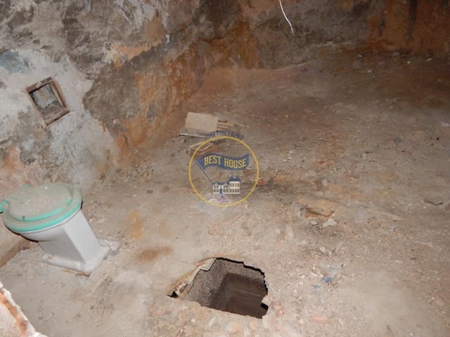 5 makuuhuone Omakotitalo myytävänä paikassa Bocairent - 45 000 € (Ref: 8117866)