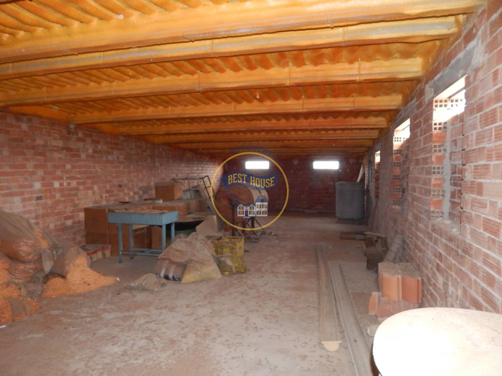 6 soverom Hus til salgs i Albaida med garasje - € 99 000 (Ref: 8117883)