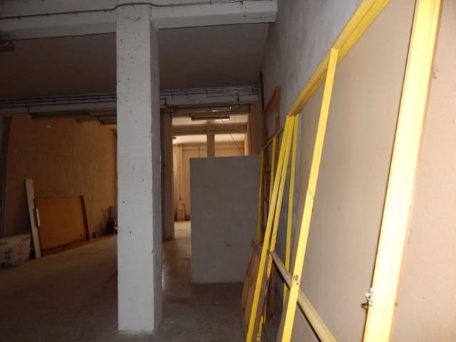 Commercial for sale in Bocairent - € 89,000 (Ref: 8117889)