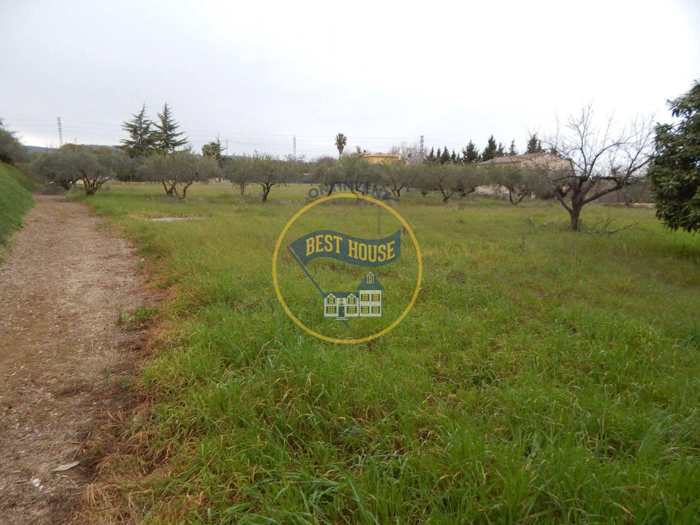 Rakentamaton maa myytävänä paikassa Ontinyent - 25 000 € (Ref: 8117899)