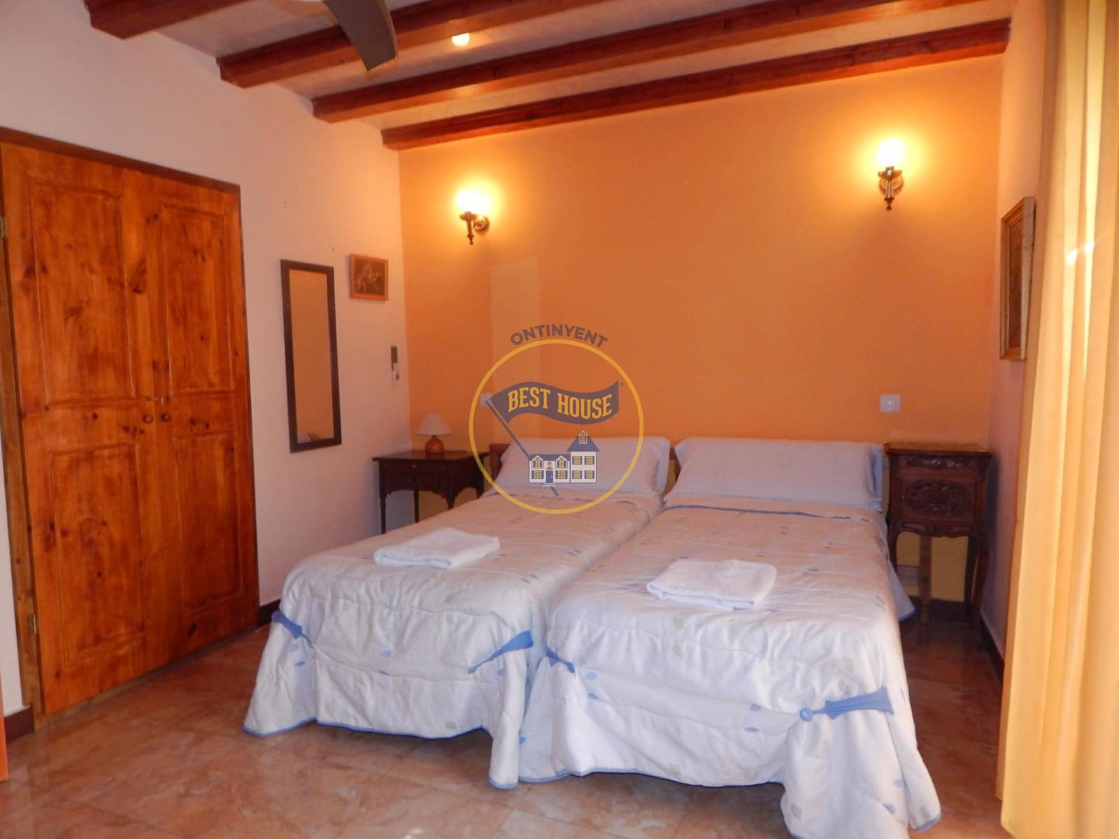 5 soveværelse Byhus til salg i Palomar med swimmingpool - € 249.000 (Ref: 8117906)