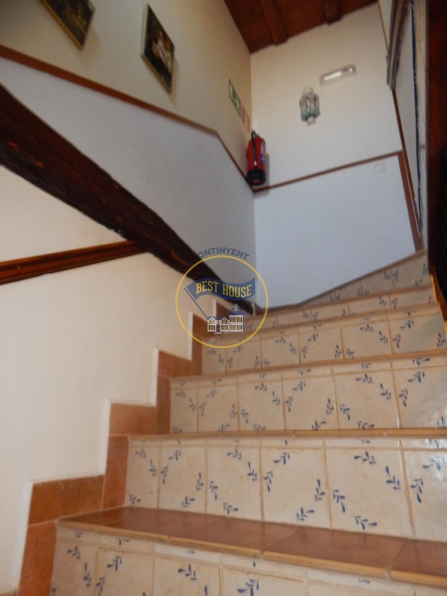 5 soveværelse Byhus til salg i Palomar med swimmingpool - € 249.000 (Ref: 8117906)