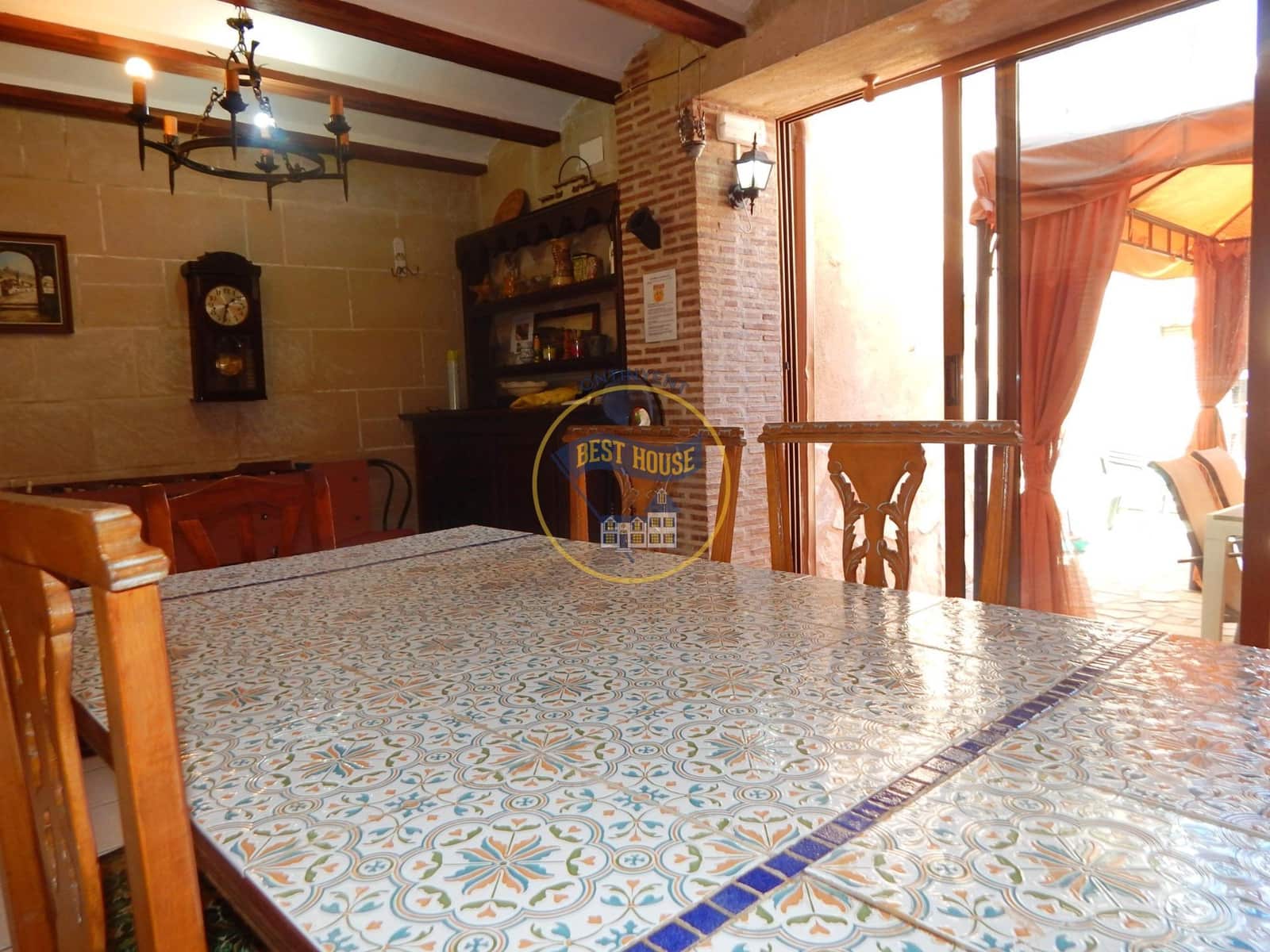 5 soveværelse Byhus til salg i Palomar med swimmingpool - € 249.000 (Ref: 8117906)