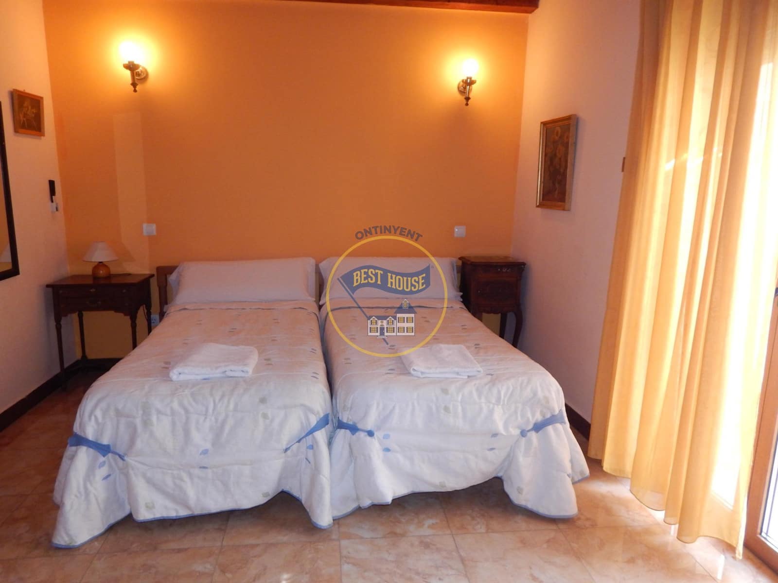 5 soveværelse Byhus til salg i Palomar med swimmingpool - € 249.000 (Ref: 8117906)