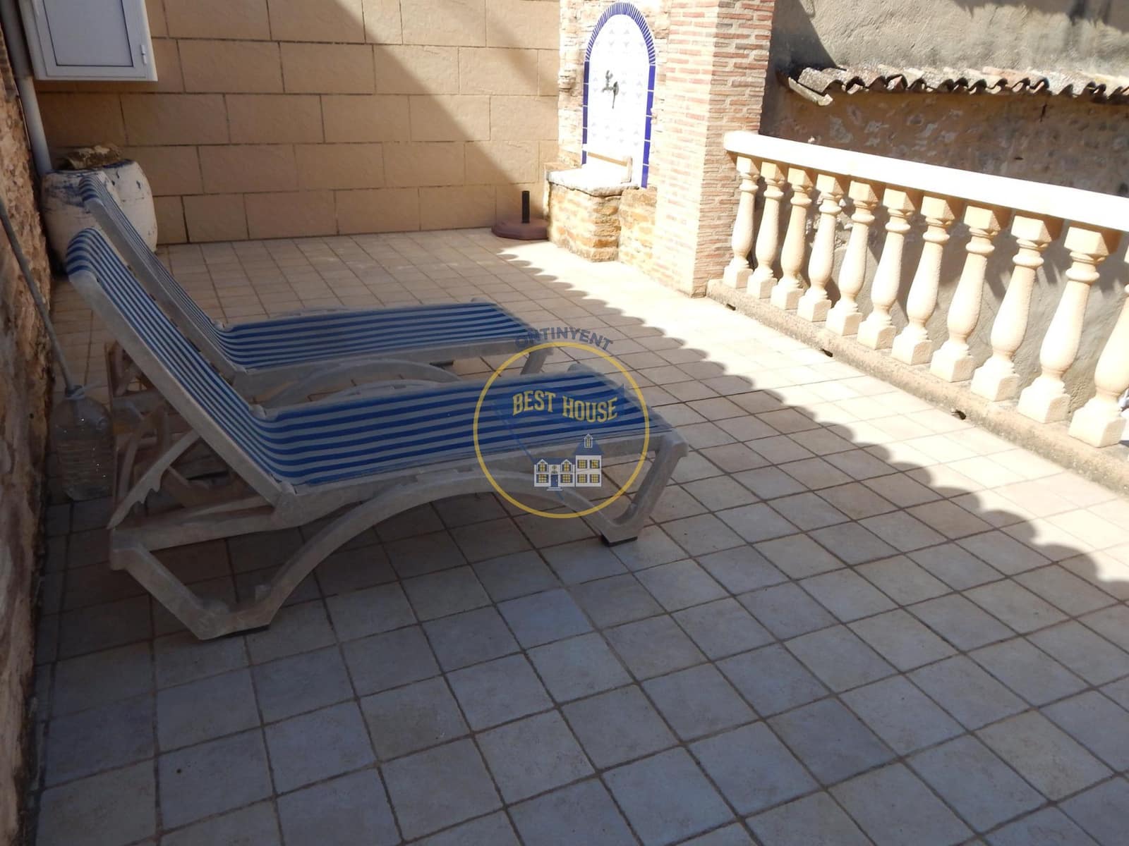 5 soveværelse Byhus til salg i Palomar med swimmingpool - € 249.000 (Ref: 8117906)