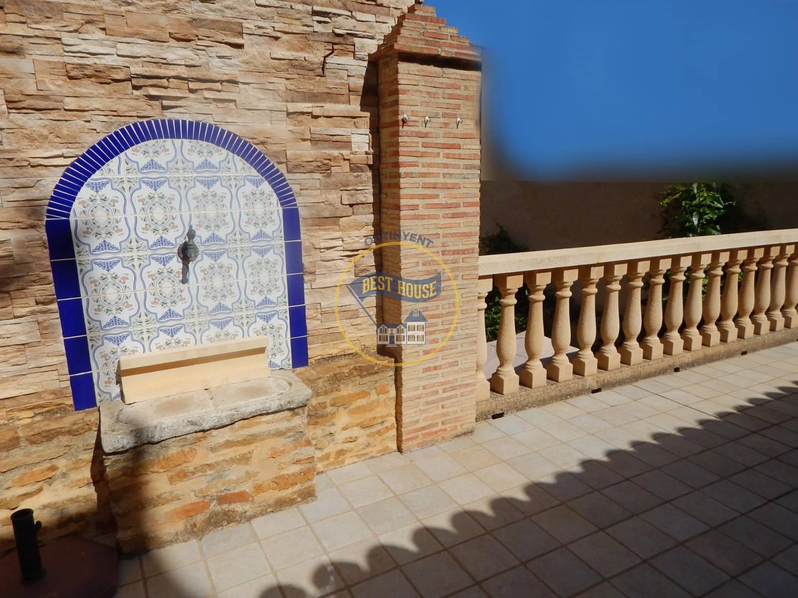 5 soveværelse Byhus til salg i Palomar med swimmingpool - € 249.000 (Ref: 8117906)