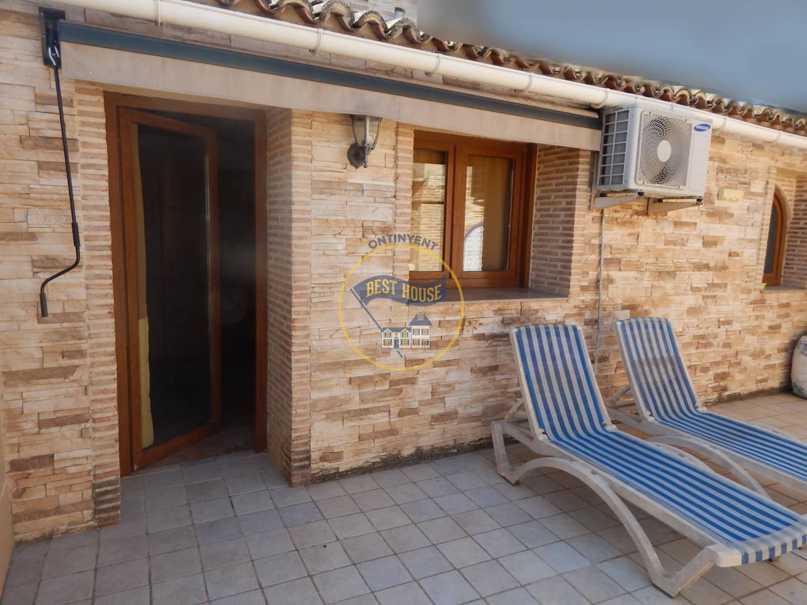 5 soveværelse Byhus til salg i Palomar med swimmingpool - € 249.000 (Ref: 8117906)