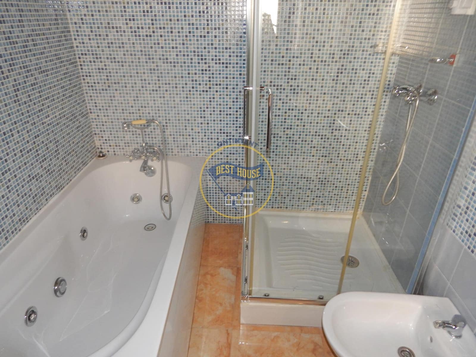 5 soveværelse Byhus til salg i Palomar med swimmingpool - € 249.000 (Ref: 8117906)