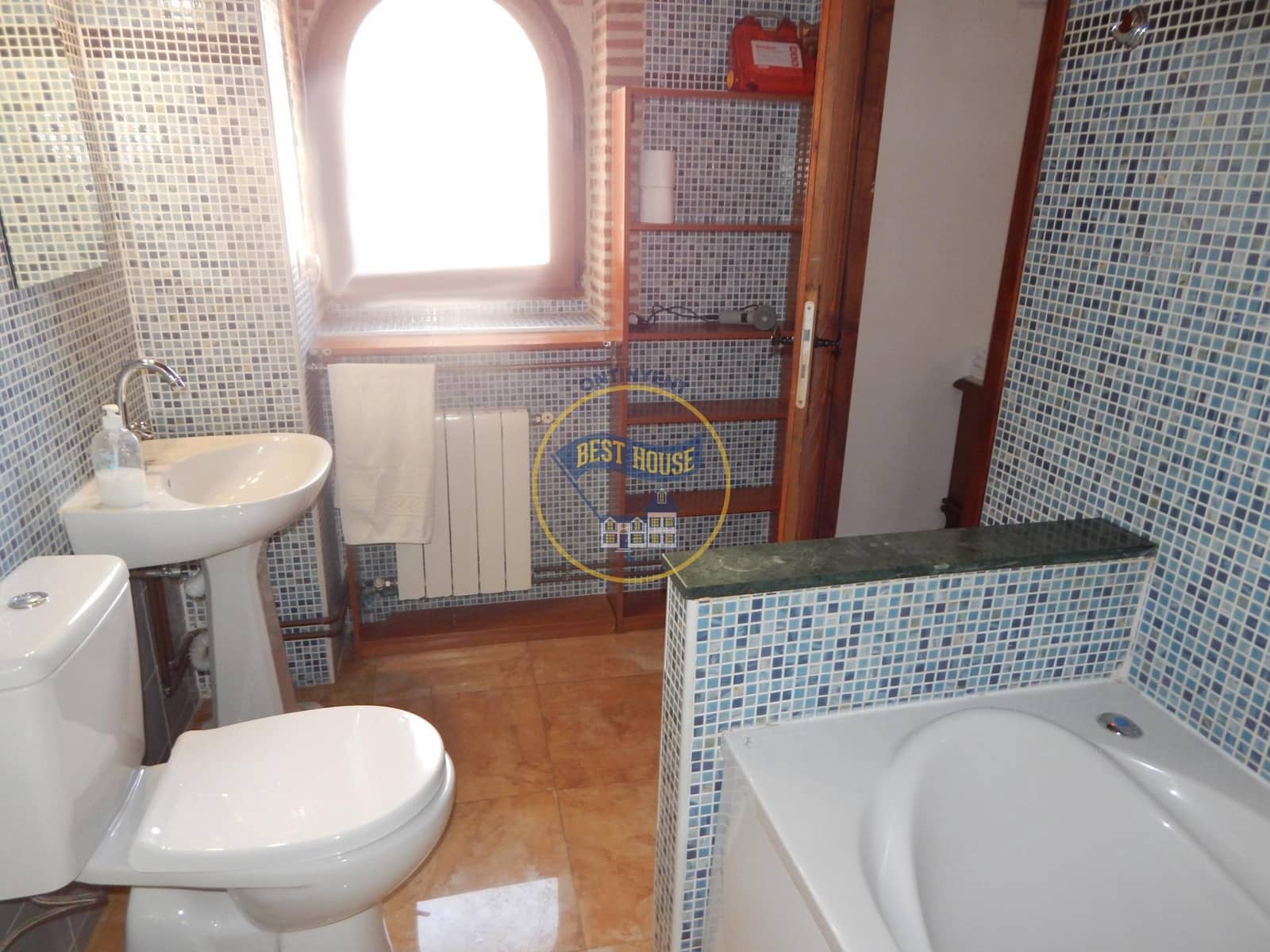 5 soveværelse Byhus til salg i Palomar med swimmingpool - € 249.000 (Ref: 8117906)