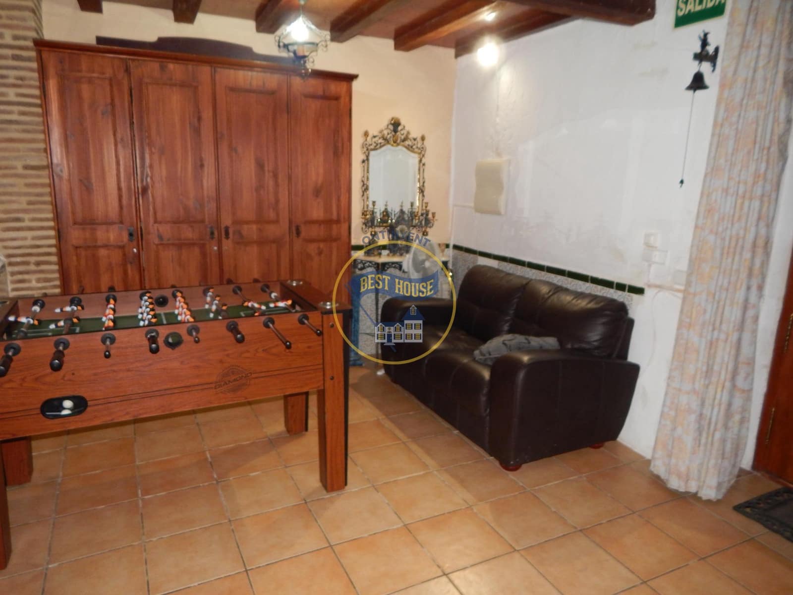 9 soverom Hus til salgs i Palomar med svømmebasseng - € 270 000 (Ref: 8117909)