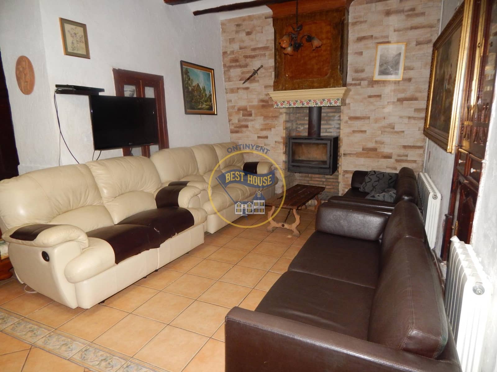 9 soverom Hus til salgs i Palomar med svømmebasseng - € 270 000 (Ref: 8117909)