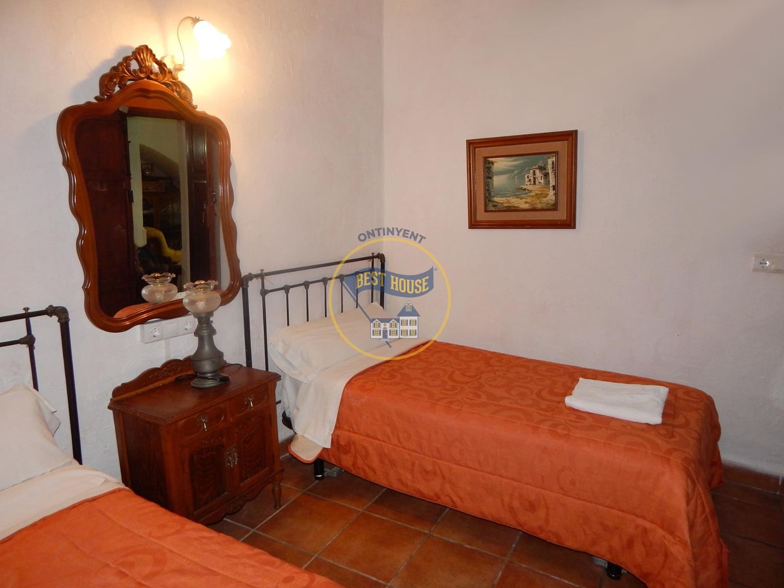 9 soverom Hus til salgs i Palomar med svømmebasseng - € 270 000 (Ref: 8117909)