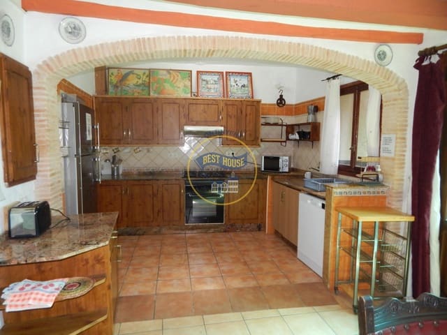 9 soverom Hus til salgs i Palomar med svømmebasseng - € 270 000 (Ref: 8117909)