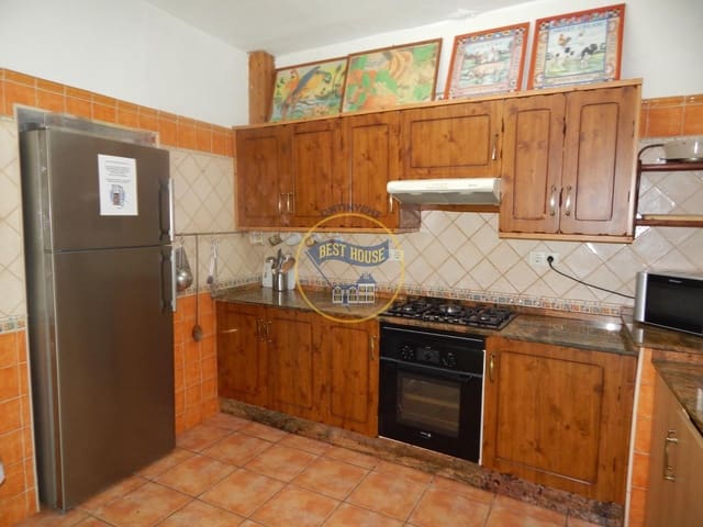 9 soverom Hus til salgs i Palomar med svømmebasseng - € 270 000 (Ref: 8117909)