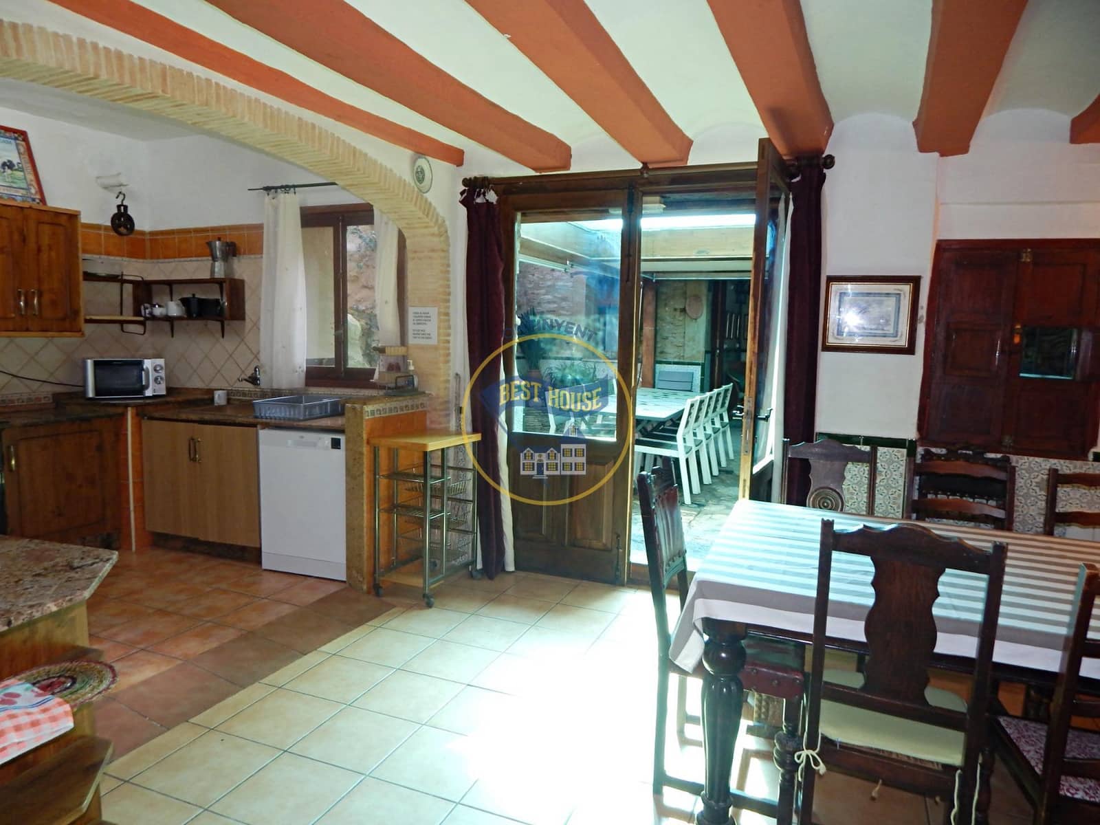 9 soverom Hus til salgs i Palomar med svømmebasseng - € 270 000 (Ref: 8117909)