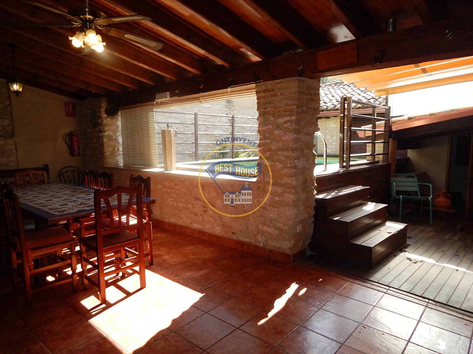 9 soverom Hus til salgs i Palomar med svømmebasseng - € 270 000 (Ref: 8117909)