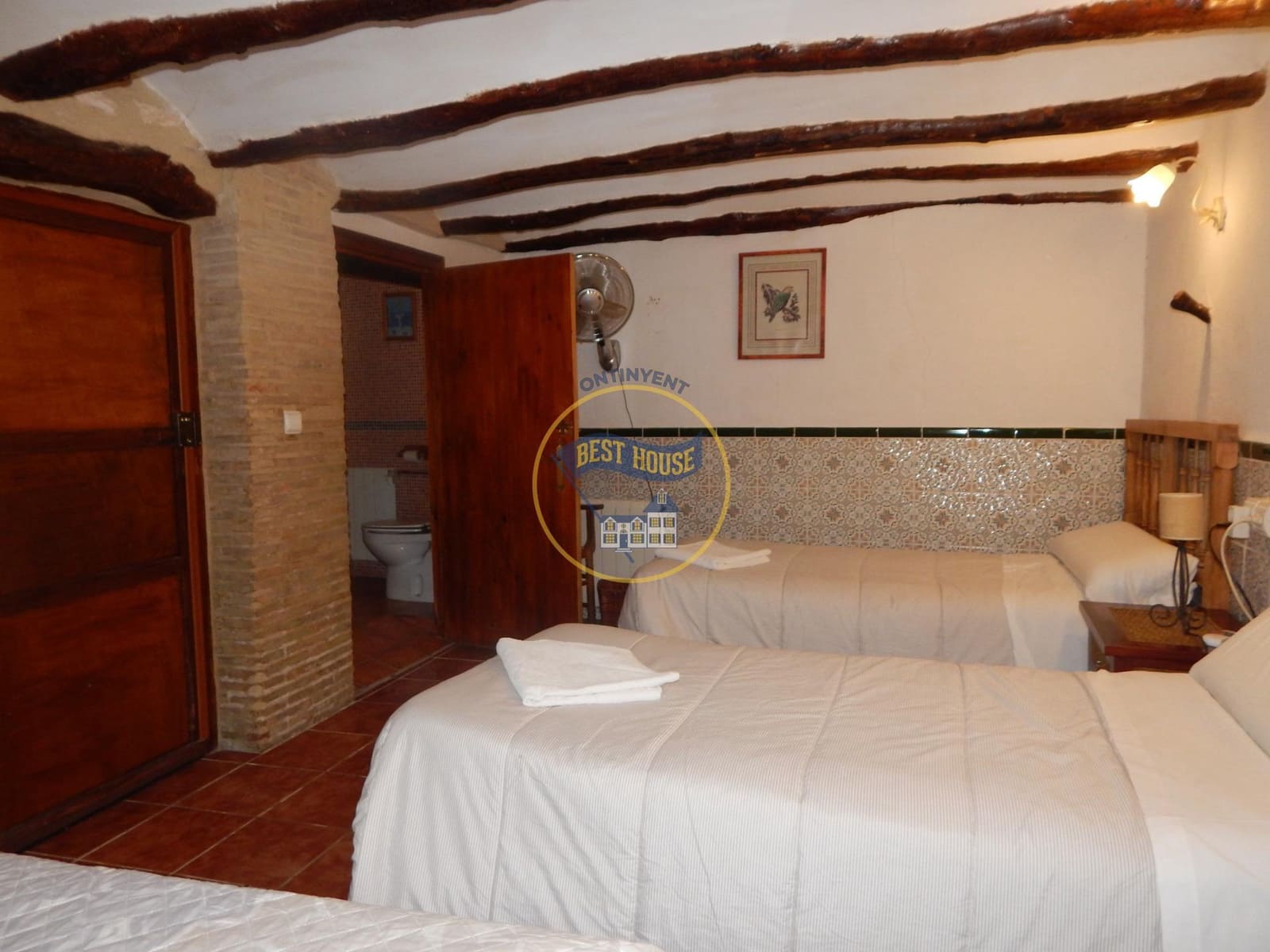 9 soverom Hus til salgs i Palomar med svømmebasseng - € 270 000 (Ref: 8117909)