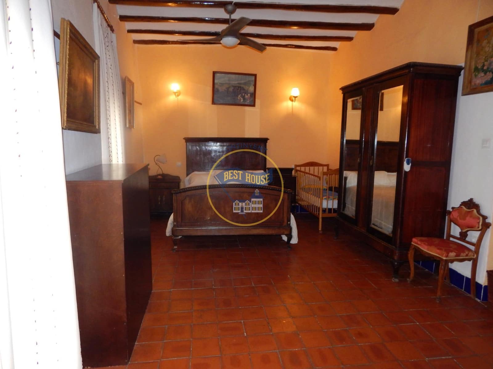 9 soverom Hus til salgs i Palomar med svømmebasseng - € 270 000 (Ref: 8117909)