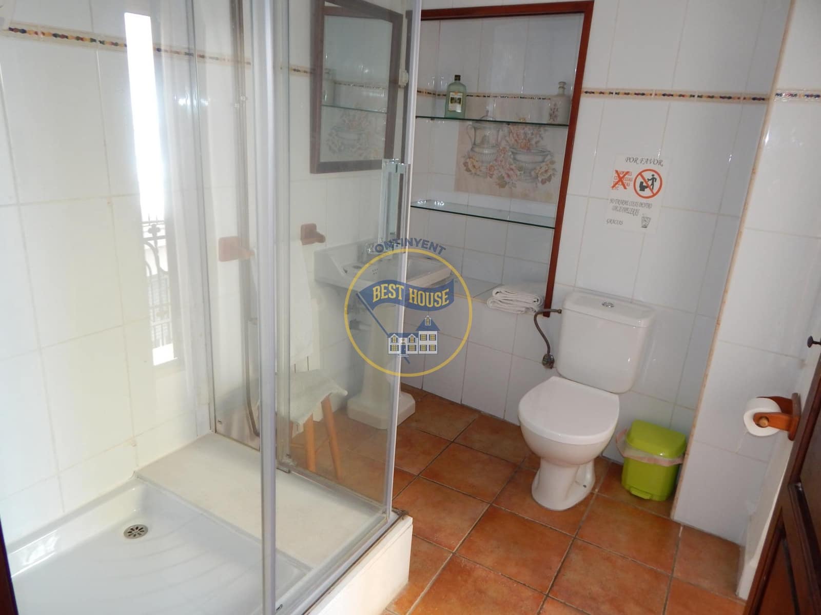 9 soverom Hus til salgs i Palomar med svømmebasseng - € 270 000 (Ref: 8117909)