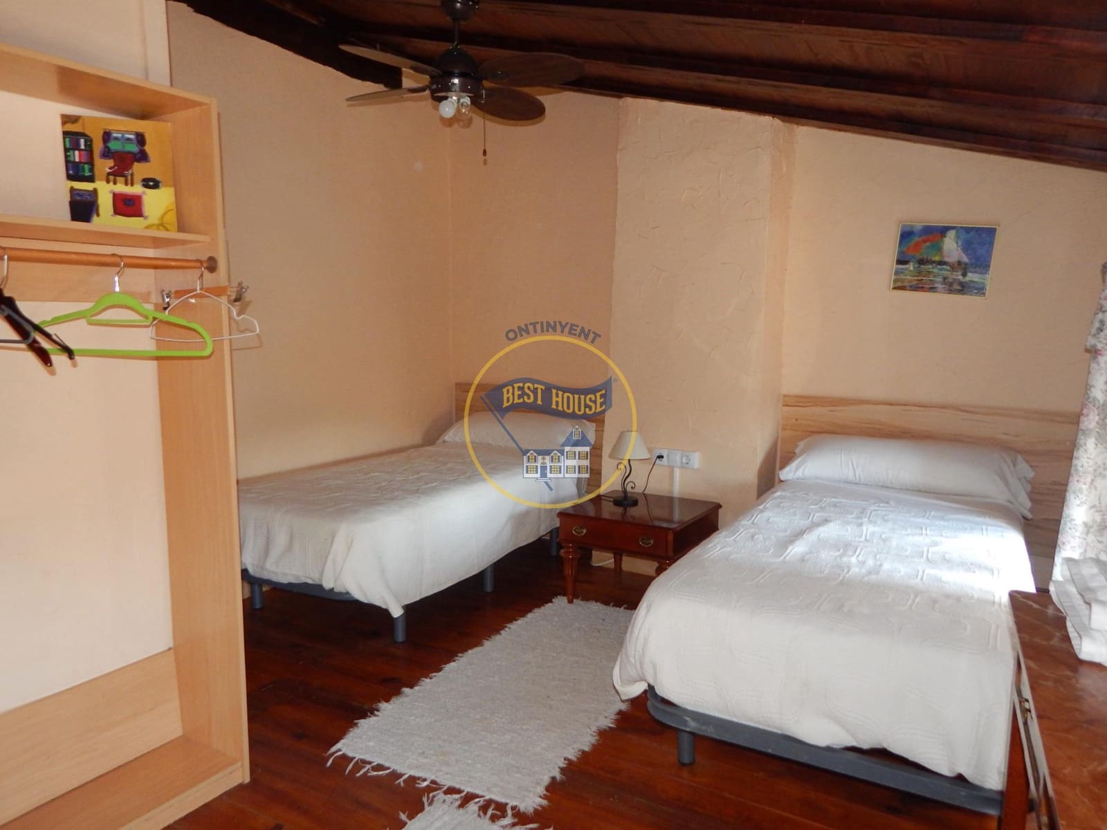 9 soverom Hus til salgs i Palomar med svømmebasseng - € 270 000 (Ref: 8117909)