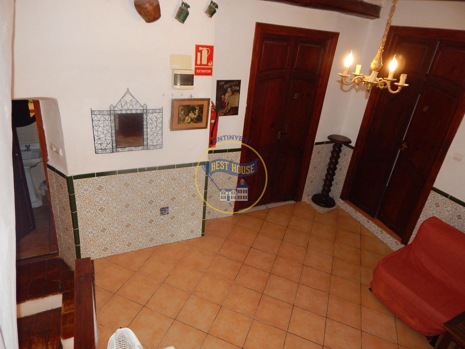 9 soverom Hus til salgs i Palomar med svømmebasseng - € 270 000 (Ref: 8117909)