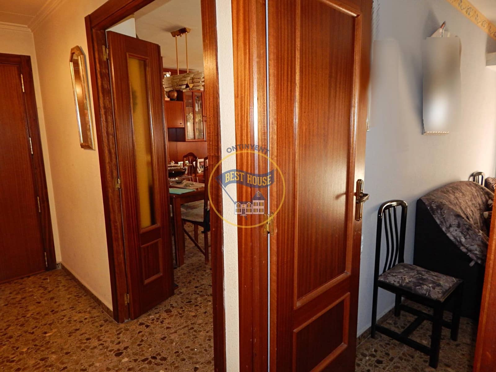 4 soveværelse Lejlighed til salg i Ontinyent med garage - € 170.000 (Ref: 8117911)