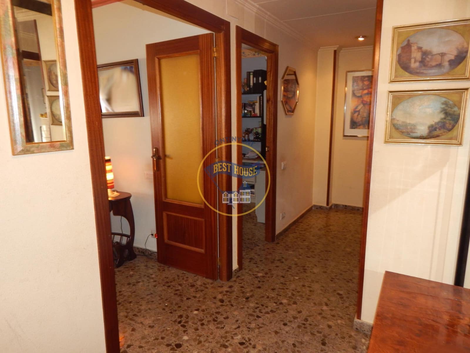 4 soveværelse Lejlighed til salg i Ontinyent med garage - € 170.000 (Ref: 8117911)