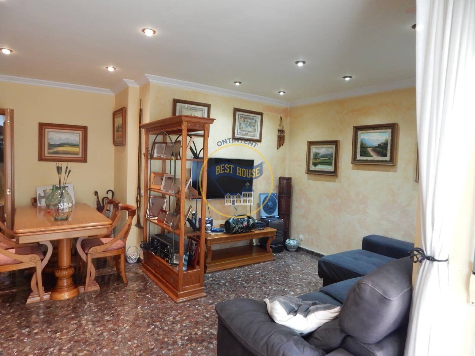 3 soverom Leilighet til salgs i Ontinyent med garasje - € 250 000 (Ref: 8117921)