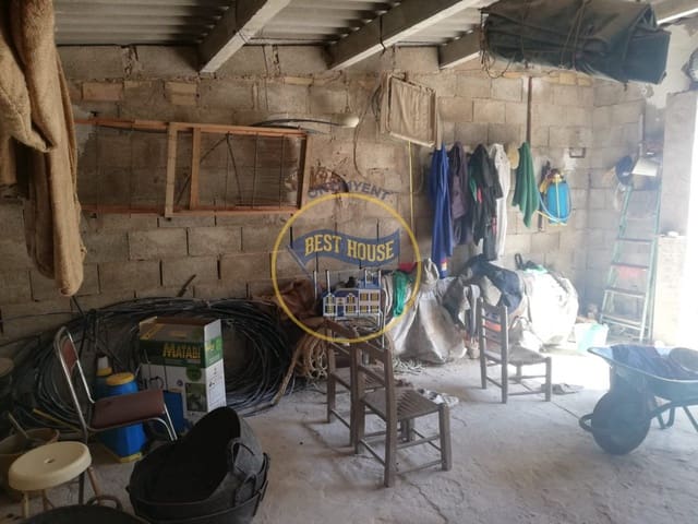 Undeveloped Land for sale in Ontinyent - € 38,000 (Ref: 8117923)