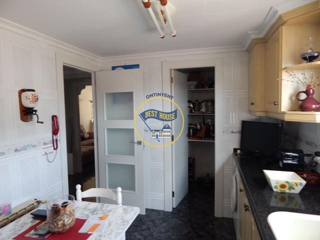 4 soveværelse Lejlighed til salg i Banyeres de Mariola - € 99.900 (Ref: 8117949)