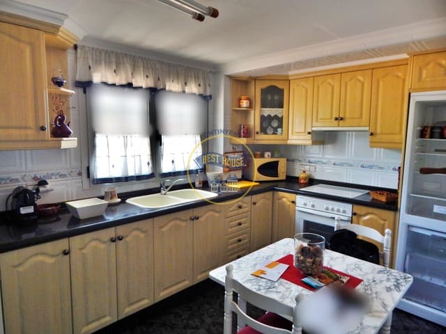 4 soveværelse Lejlighed til salg i Banyeres de Mariola - € 99.900 (Ref: 8117949)