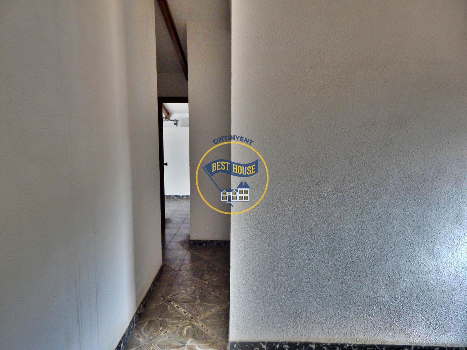 4 soveværelse Lejlighed til salg i Banyeres de Mariola - € 99.900 (Ref: 8117949)