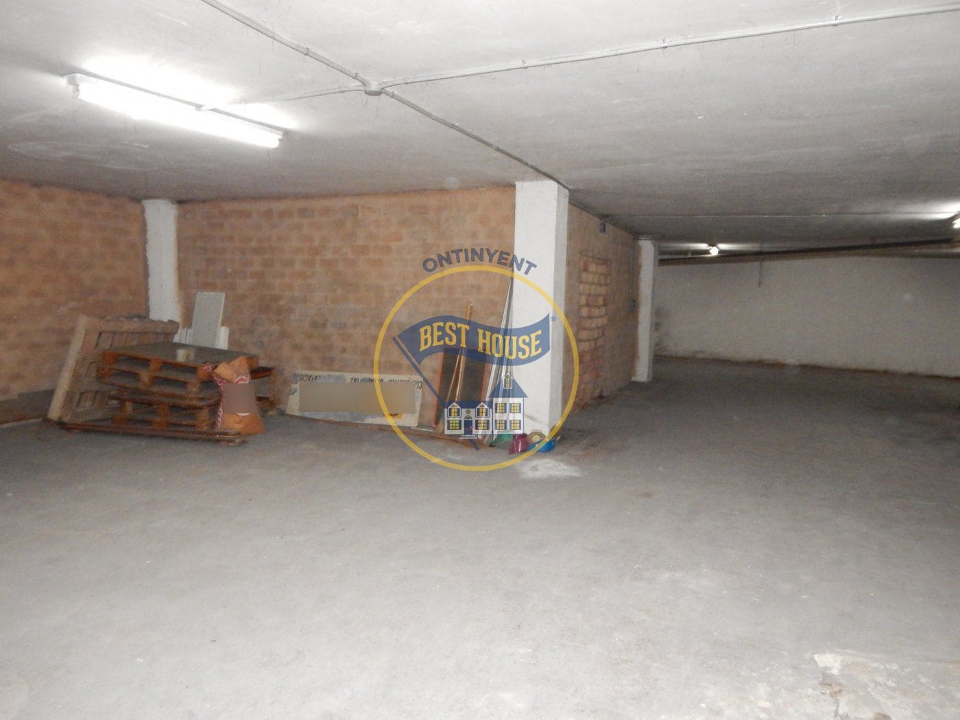 Commercial for sale in Ontinyent - € 150,000 (Ref: 8117953)