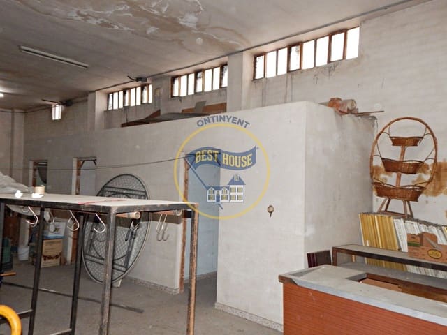 Commercial for sale in Ontinyent - € 150,000 (Ref: 8117953)