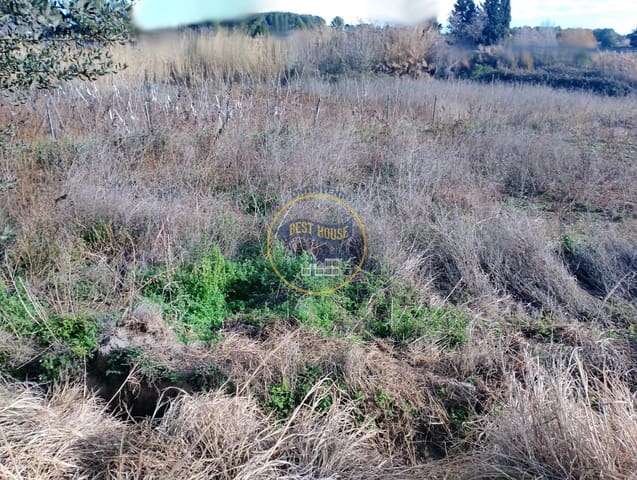 Ubebygd land til salgs i Ontinyent - € 10 000 (Ref: 8117955)