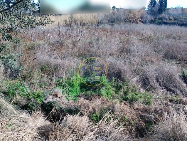 Ubebygd land til salgs i Ontinyent - € 10 000 (Ref: 8117955)