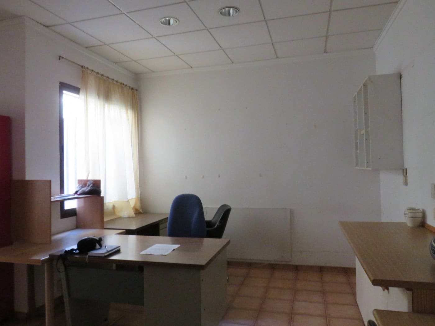 Erhverv til salg i Ontinyent - € 140.000 (Ref: 8117965)