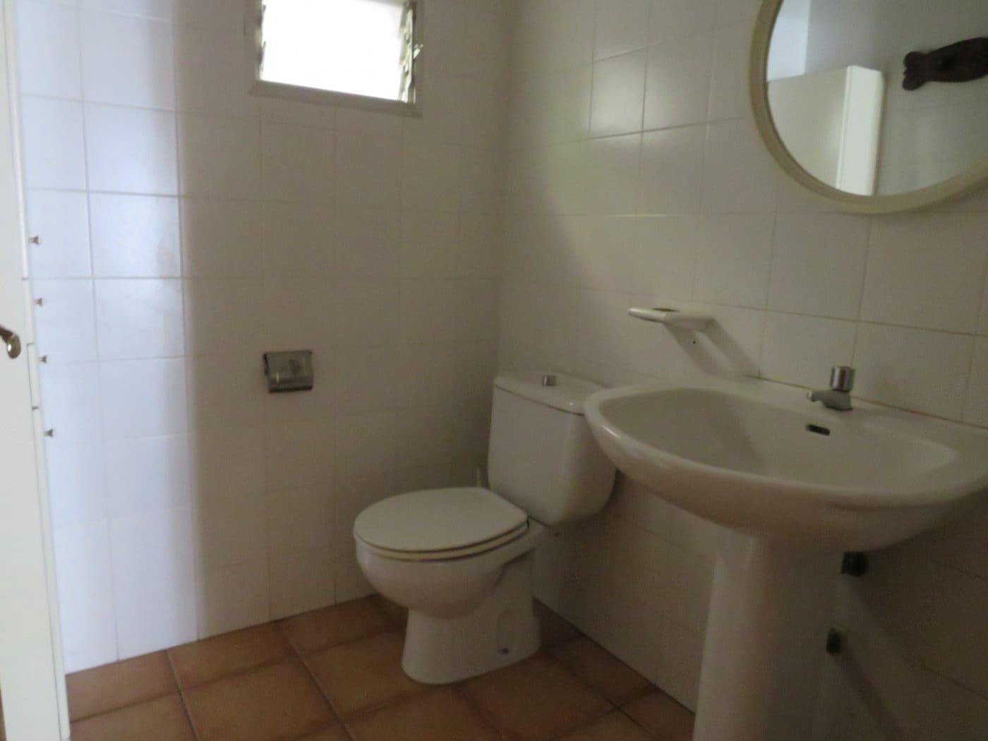 Erhverv til salg i Ontinyent - € 140.000 (Ref: 8117965)